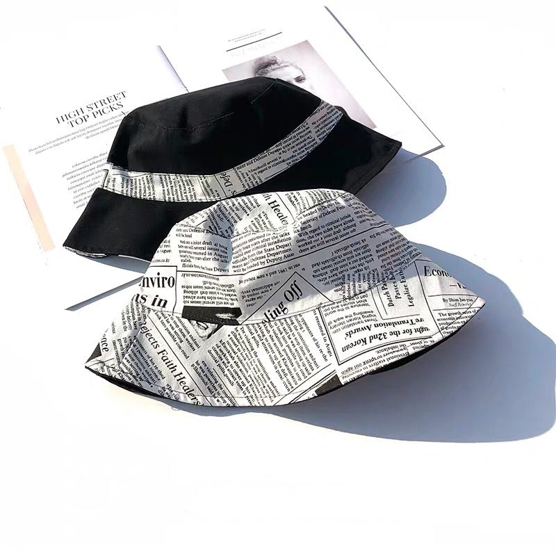 Chapeaux de rue japonais des deux côtés