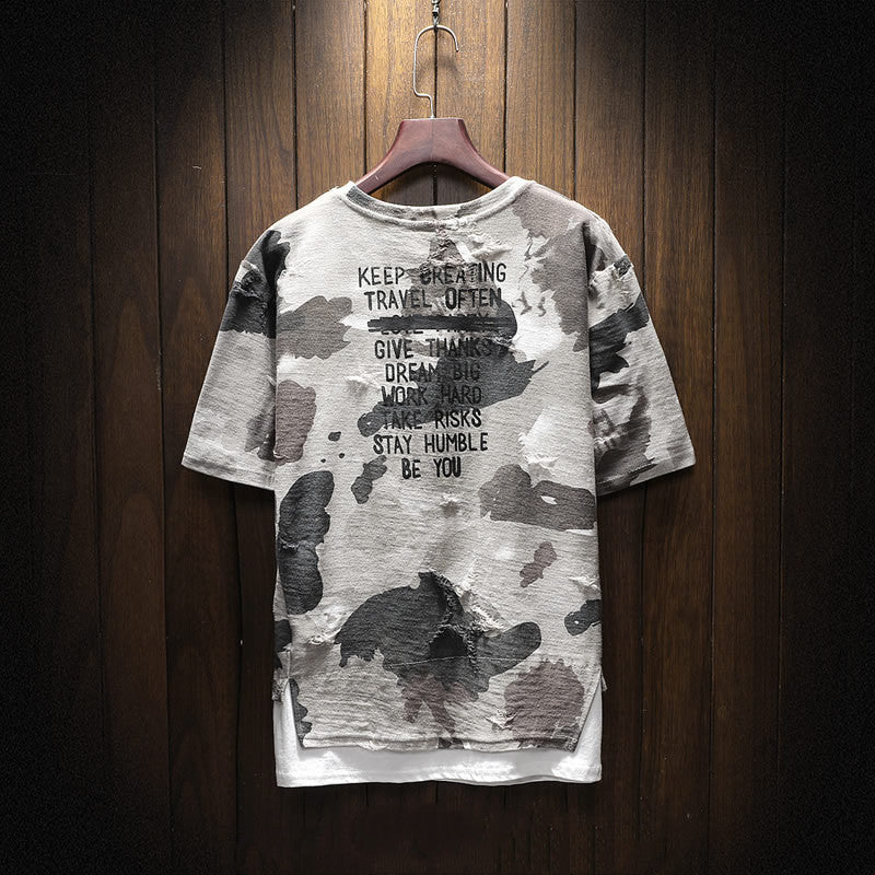 Dos camisetas de camuflaje de hombre falsas