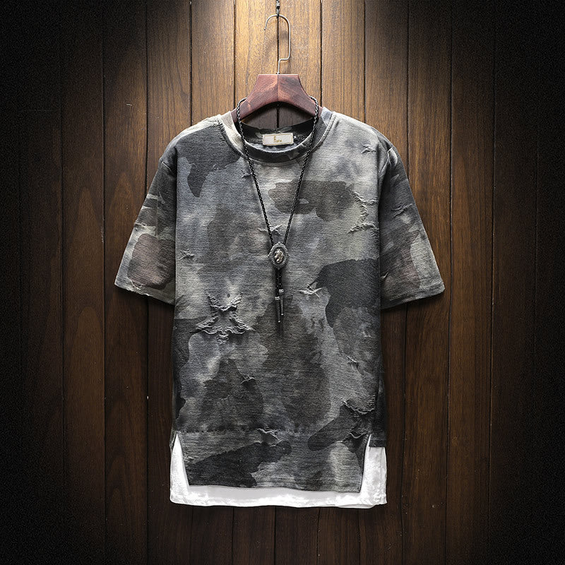 Dos camisetas de camuflaje de hombre falsas